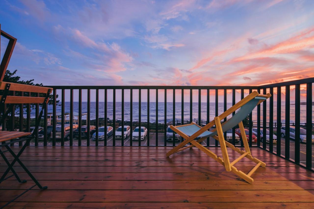 Chuanfanrock Haku Beach Days Inn Cape Eluanbi Kültér fotó